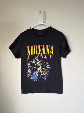 Nirvana MTV Unplugged In New York Band Graphic Tee Black Size S